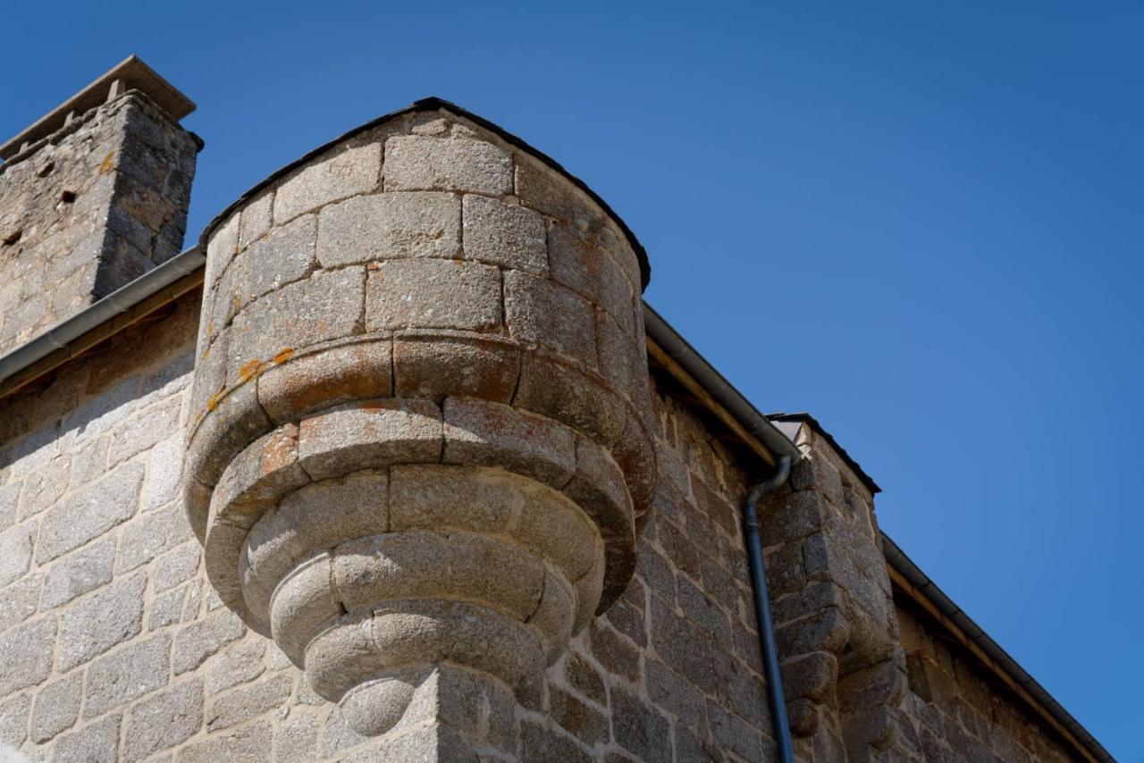 Le Petit Chateau Du Villard Le Malzieu-Forain Exterior foto